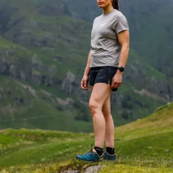 Γυναικείο Ορειβατικό Σορτς Μαύρο Inov8 - Image 3