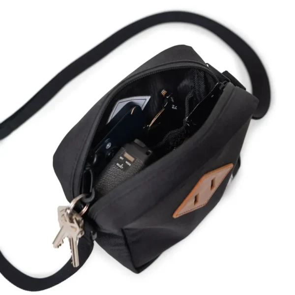 Τσαντάκι Ώμου Heritage 2.5L Black/Tan Herschel 4 Τσαντάκι Ώμου Heritage 2.5L BlackTan4