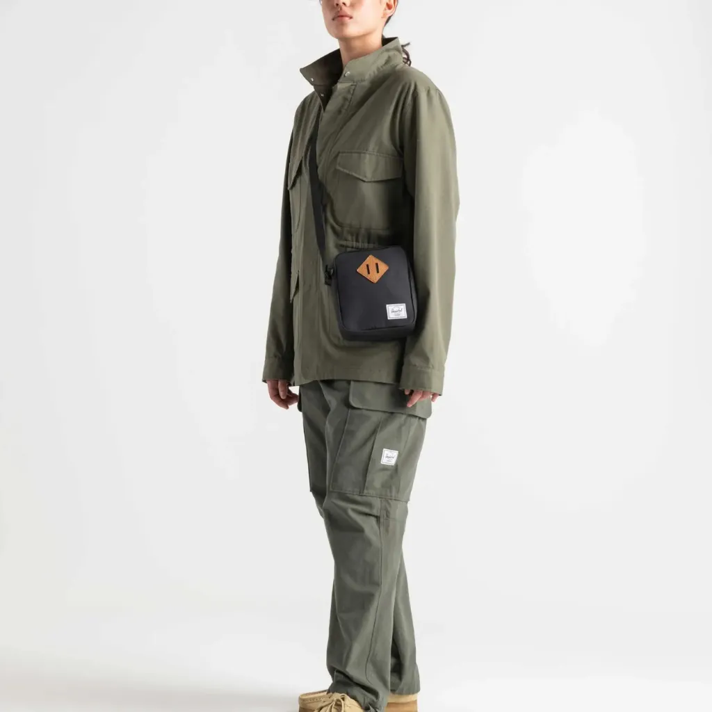 Τσαντάκι Ώμου Heritage 2.5L Navy Herschel 9 Τσαντάκι Ώμου Heritage 2.5L Navy 3